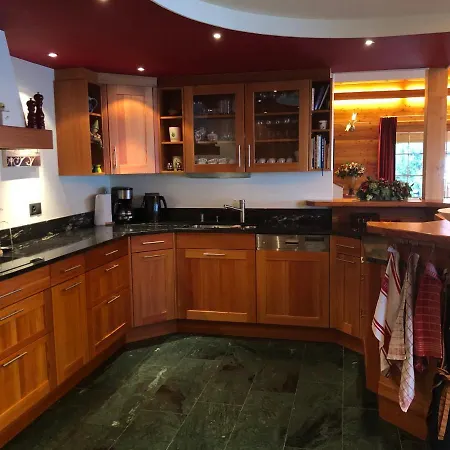 Chalet Les Bonheurs *