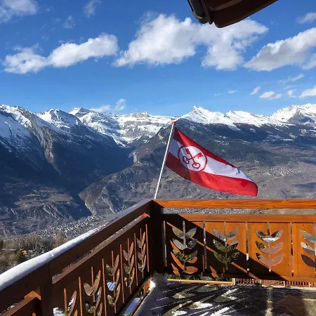 Chalet Les Bonheurs * ナンダ