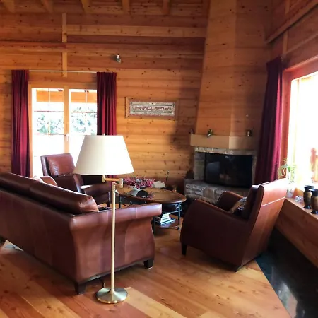 Chalet Les Bonheurs Chalet *